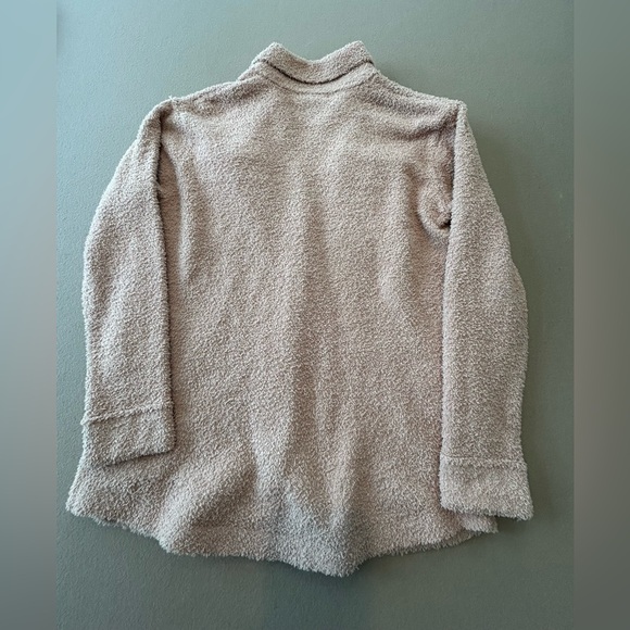 Sincerely Jules Sherpa button down shirt. Warm and stylish. Size Medium - Picture 4 of 4